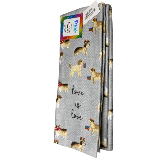 Pride Love is Love Dogs & Flags LGBTQ Towel Set - Picture 3 of 4